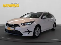 Weiß Gebraucht 2024 Kia Ceed Sportswagon Vision Kombi | 23.895 € (Superpreis)