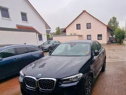 Schwarz Gebraucht 2022 BMW X4 M Sport SUV | 47.700 € (Fairer Preis)