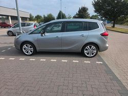 Silber Gebraucht 2013 Opel Zafira Tourer Van / Kleinbus | 6.800 € (Fairer Preis)