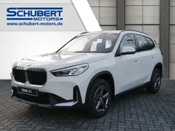 Alpinweiss iii Neu 2024 BMW X1 SUV | 46.370 € (Superpreis)