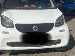 Weiß Gebraucht 2019 Smart ForTwo Electric Drive Coupé | 7.200 € (Fairer Preis)