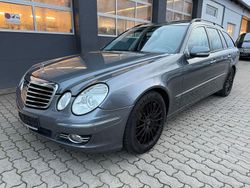 Grau Gebraucht 2007 Mercedes E320 Avantgarde Kombi | 5.990 € (Fairer Preis)