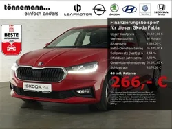 Rot Gebraucht 2023 Skoda Fabia Style Kleinwagen | 19.324 € (Guter Preis)