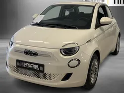Weiß Gebraucht 2022 Fiat 500e Action Limousine | 13.800 € (Guter Preis)
