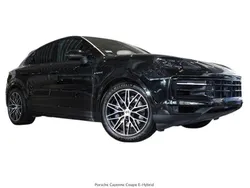 Schwarz Gebraucht 2024 Porsche Cayenne SUV | 112.574 € (Etwas zu teuer)