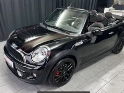 Schwarz Gebraucht 2012 Mini John Cooper Works Kleinwagen | 12.900 € (Fairer Preis)