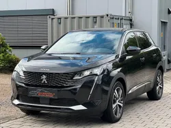 Schwarz Gebraucht 2023 Peugeot 3008 Allure SUV | 21.700 € (Guter Preis)
