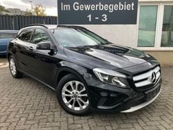 Schwarz Gebraucht 2016 Mercedes GLA220 Style SUV | 11.900 € (Superpreis)