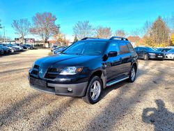 Schwarz Gebraucht 2003 Mitsubishi Outlander SUV | 1.680 € (Superpreis)
