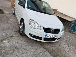 Weiß Gebraucht 2009 VW Polo Kleinwagen | 2.299 €