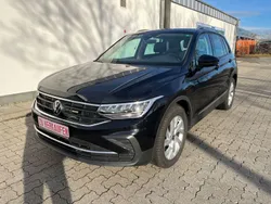 Schwarz Gebraucht 2021 VW Tiguan Active SUV | 27.750 € (Fairer Preis)