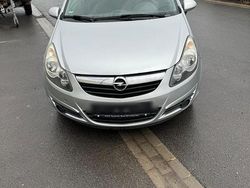 Silber Gebraucht 2010 Opel Corsa Edition Kleinwagen | 1.999 € (Guter Preis)