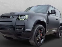 Schwarz Neu 2025 Land Rover Defender SUV | 138.890 € (Etwas zu teuer)