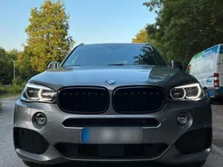 Grau Gebraucht 2018 BMW X5 Comfort Edition SUV | 43.600 € (Teuer)