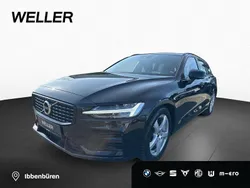 Onyx black (schwarz) Gebraucht 2022 Volvo V60 Plus Kombi | 27.999 € (Guter Preis)
