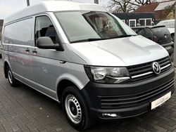 Silber Gebraucht 2018 VW Transporter Van | 14.999 €