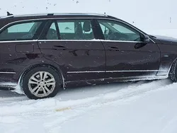 Braun Gebraucht 2011 Mercedes E350 Limousine | 10.000 € (Superpreis)