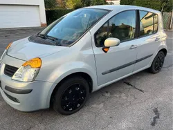 Grau Gebraucht 2005 Renault Modus Van / Kleinbus | 1.200 €
