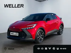 Shimmering silver metallic/sch Neu 2024 Toyota C-HR Team SUV | 32.450 € (Superpreis)