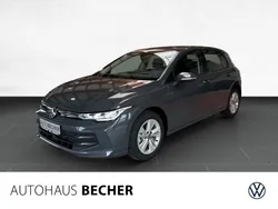 Grau Neu 2025 VW Golf VIII Life Limousine | 31.850 € (Teuer)