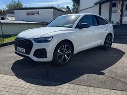 Weiß Gebraucht 2021 Audi Q5 Sportback Ambiente SUV | 43.780 € (Guter Preis)