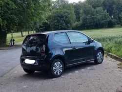 Schwarz Gebraucht 2013 VW up! Kleinwagen | 5.999 € (Teuer)