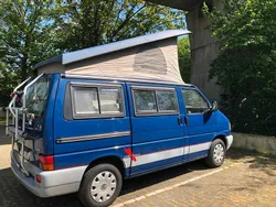 Blau Gebraucht 1999 VW T4 Van | 23.000 €