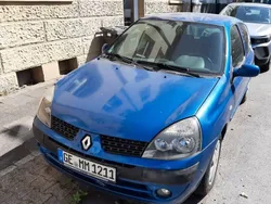Blau Gebraucht 2006 Renault Clio II Campus Limousine | 1.495 € (Fairer Preis)