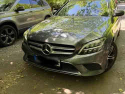 Grau Gebraucht 2019 Mercedes C200 Kombi | 19.000 € (Fairer Preis)