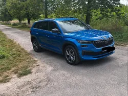 Blau Gebraucht 2023 Skoda Kodiaq SUV | 37.000 € (Fairer Preis)