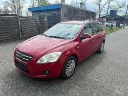 Rot Gebraucht 2008 Kia Ceed Kombi | 3.900 € (Fairer Preis)
