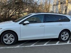Weiß Gebraucht 2021 VW Golf VII Kombi | 19.800 € (Fairer Preis)
