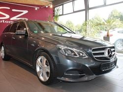 Grau Gebraucht 2013 Mercedes 300 Limousine | 12.000 € (Fairer Preis)