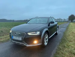 Schwarz Gebraucht 2012 Audi A4 Allroad Kombi | 11.000 € (Teuer)
