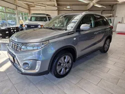 Galactic grey metallic (metallic) Gebraucht 2020 Suzuki Vitara Comfort SUV | 18.890 € (Fairer Preis)