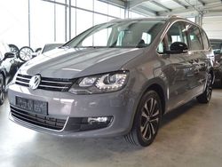 Grau Gebraucht 2019 VW Sharan IQ Drive Van / Kleinbus | 27.730 € (Guter Preis)