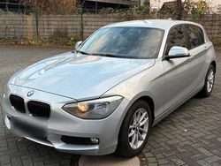 Silber Gebraucht 2012 BMW 116 Urban Line Kleinwagen | 7.950 € (Guter Preis)