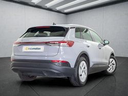 Grau Gebraucht 2022 Audi Q4 e-tron SUV | 22.599 € (Guter Preis)