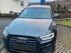 Grau Gebraucht 2015 Audi Q3 S-Line SUV | 15.900 € (Fairer Preis)