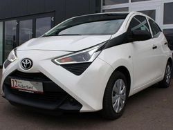 Weiß Gebraucht 2020 Toyota Aygo Kleinwagen | 8.650 € (Fairer Preis)