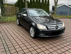 Schwarz Gebraucht 2007 Mercedes C220 Limousine | 8.800 € (Etwas zu teuer)