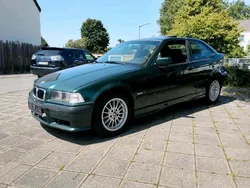 Grün Gebraucht 1999 BMW 316 Compact M Sport Kleinwagen | 1.100 €