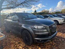 Grau Gebraucht 2012 Audi Q7 Sport SUV | 9.990 € (Superpreis)
