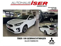 Deluxe white (metallic) Gebraucht 2021 Kia Ceed Kombi | 19.990 € (Fairer Preis)