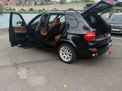 Schwarz Gebraucht 2008 BMW X5 Sport Line SUV | 10.200 € (Etwas zu teuer)