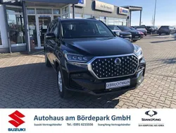 Schwarz Gebraucht 2022 Ssangyong Rexton Quartz SUV | 33.480 € (Guter Preis)