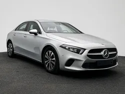 Silber Gebraucht 2021 Mercedes A180 Limousine | 21.500 €