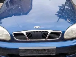 Blau Gebraucht 2002 Chevrolet Lanos Limousine | 500 €