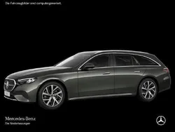 Grau Gebraucht 2024 Mercedes E220 Avantgarde Kombi | 45.990 € (Superpreis)