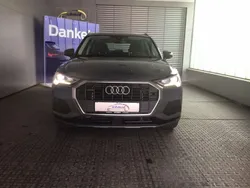 Grau Gebraucht 2021 Audi Q3 Advanced SUV | 29.990 € (Guter Preis)